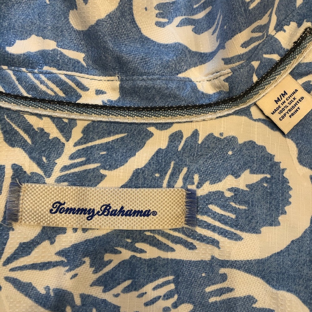 EUC Tommy Bahama silk blue and white print shirt. - Picture 3 of 5